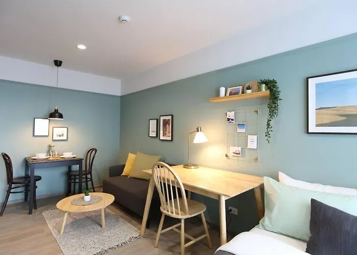 Woodgreen Near Chatuchak Weekend Market Apartment